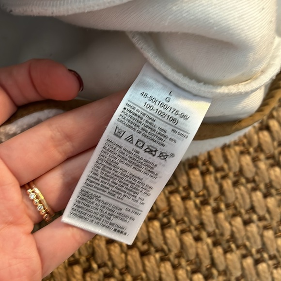 GAP Sherpa - Like New - Picture 4 of 4